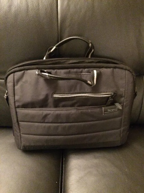 Targus 13" Laptop Bag With 10" Tablet Spot photo 1