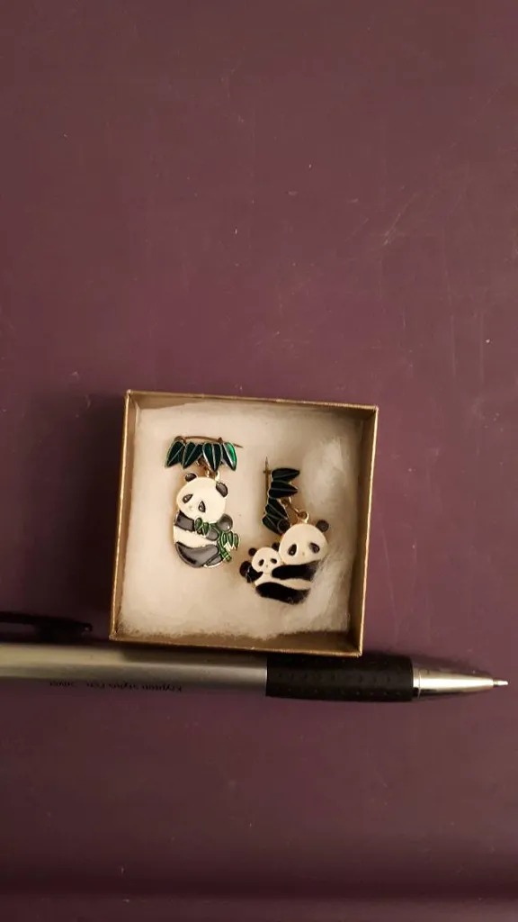 Panda Pins photo 1