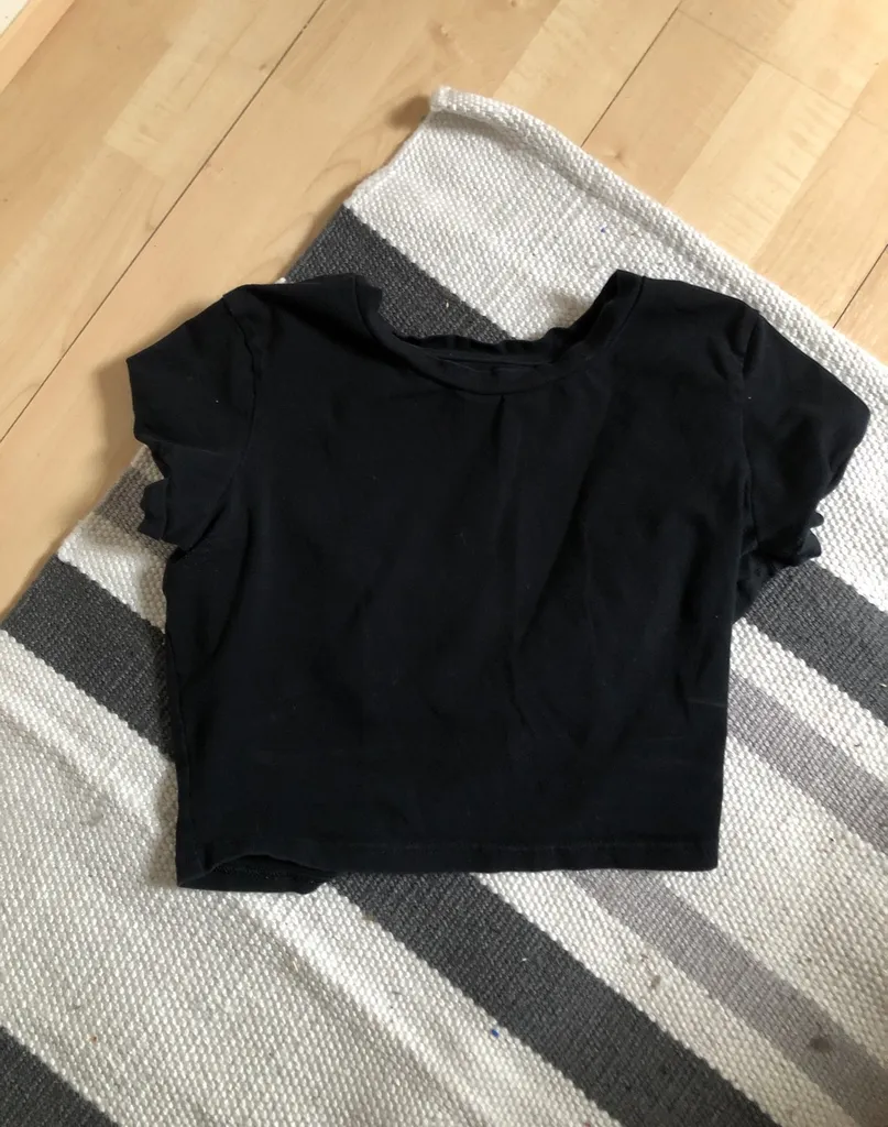 Artizia Black Tshirt photo 1