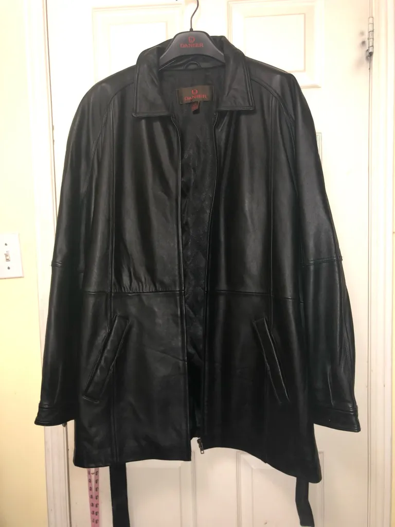 Danier Men’s Leather Jacket photo 1