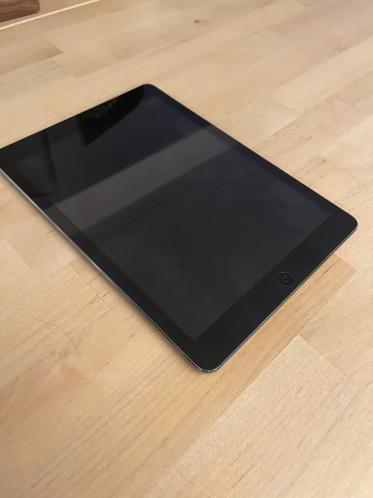 iPad Air 32GB photo 1