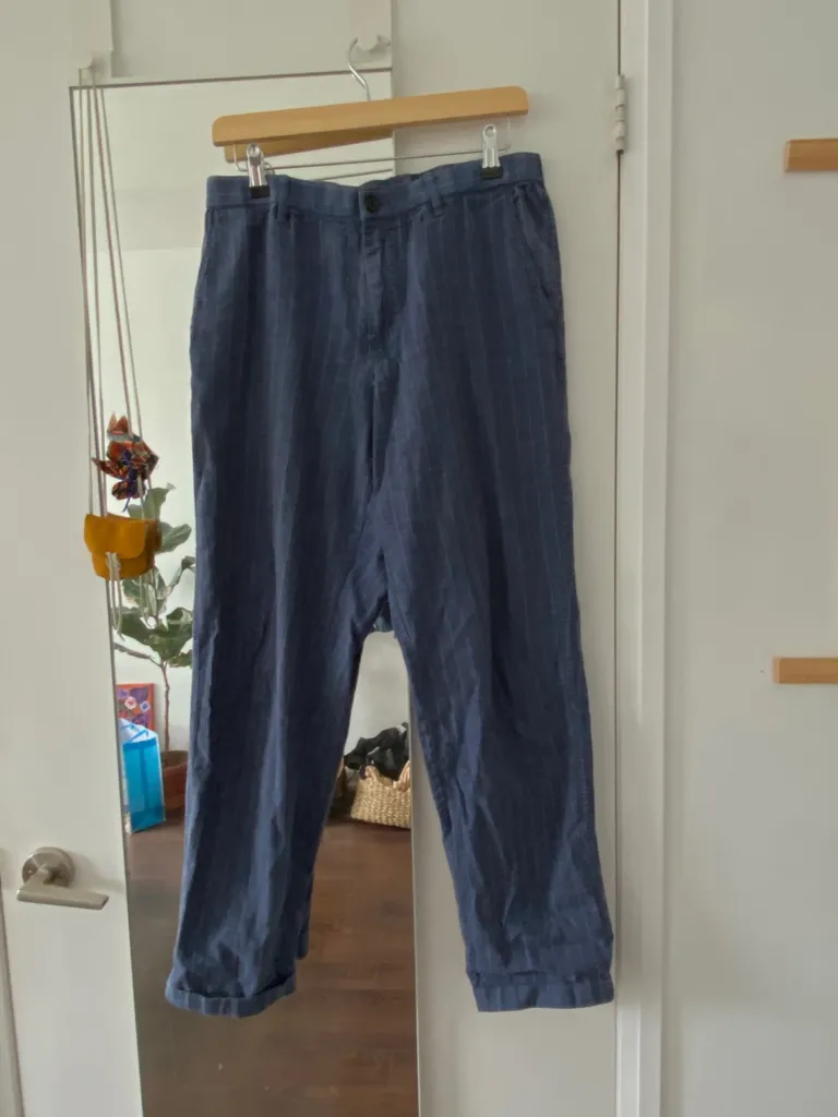 Uniqlo Trousers photo 1