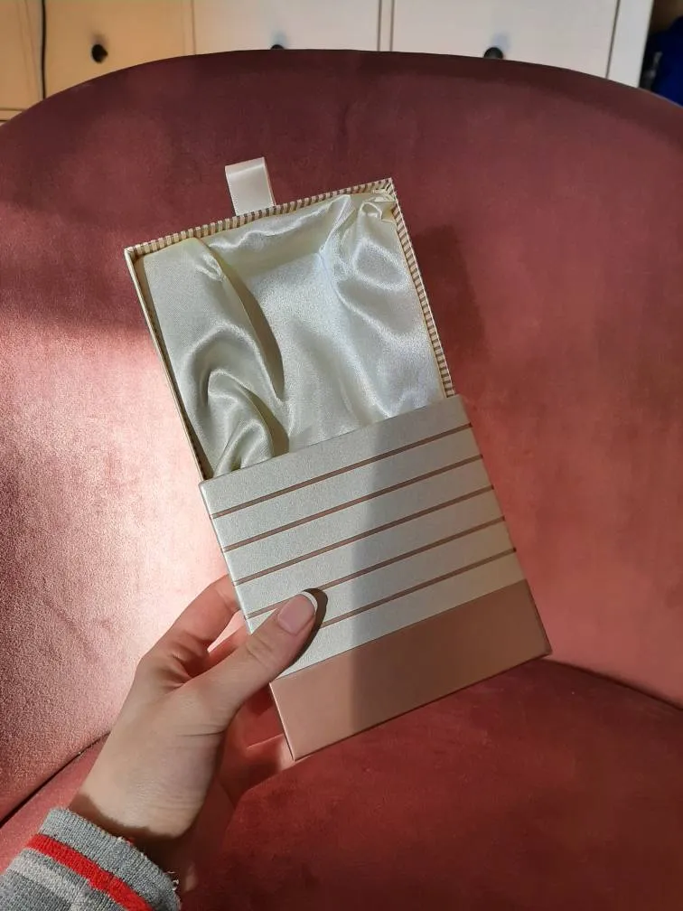 Pink Gift card Box photo 1