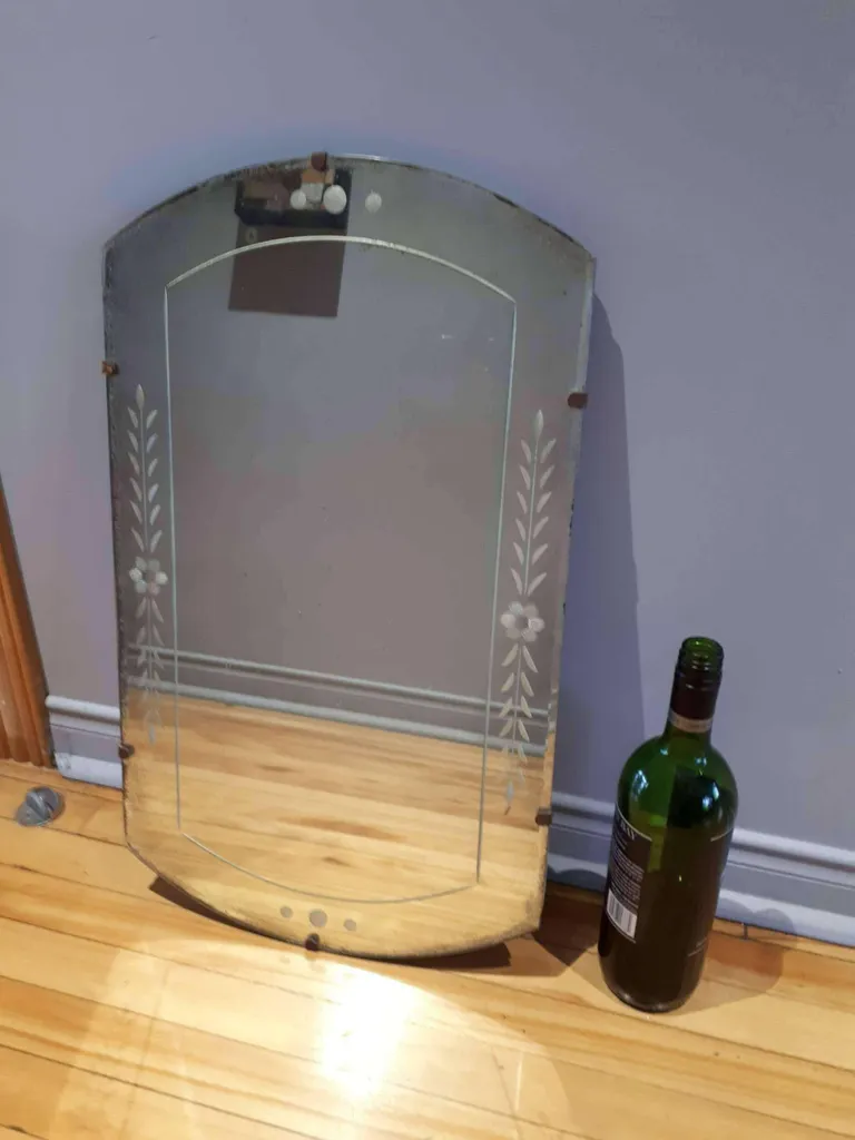 Decorative vintage mirror photo 1