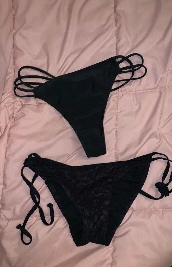 Cheeky Black Bottoms photo 1