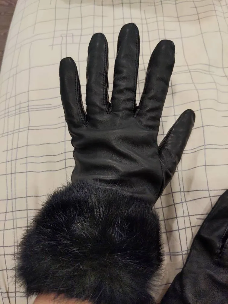 Real Leather and Fur Gloves photo 1