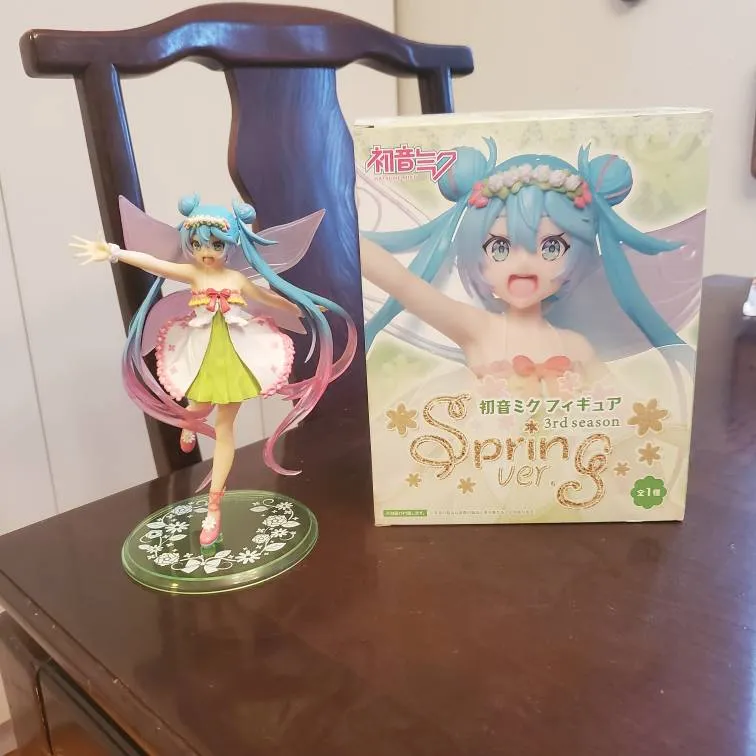 Hatsune Miku Figure photo 1