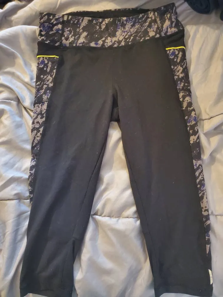 Workout Capris/pants photo 1