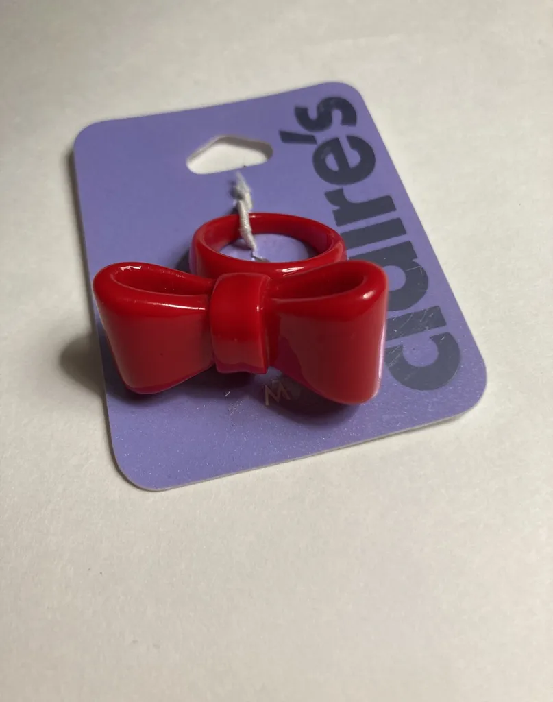 BNIP Bow Ring photo 1