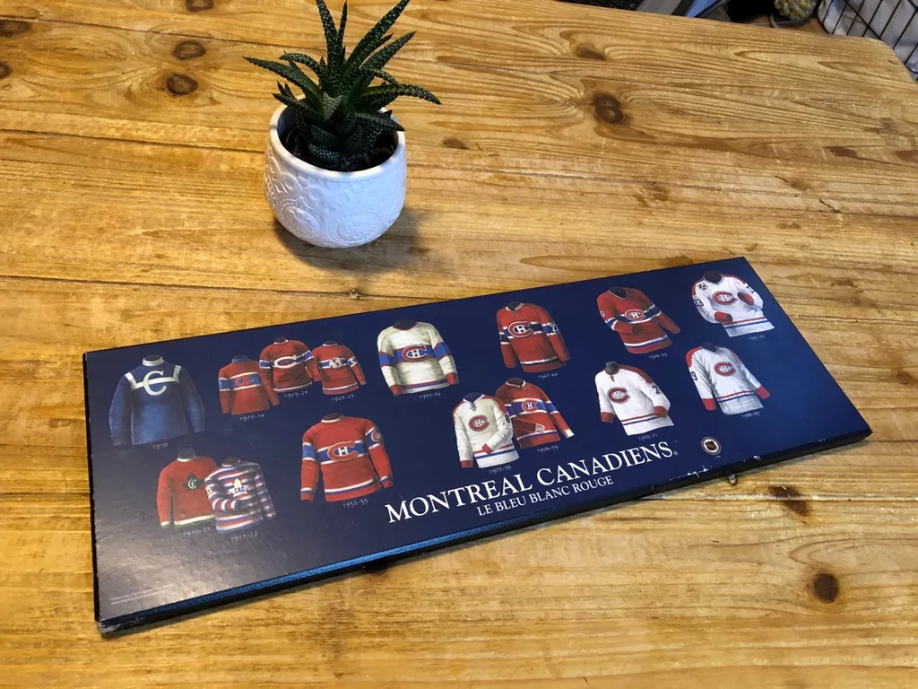 Montreal Canadiens Wooden Frame photo 1