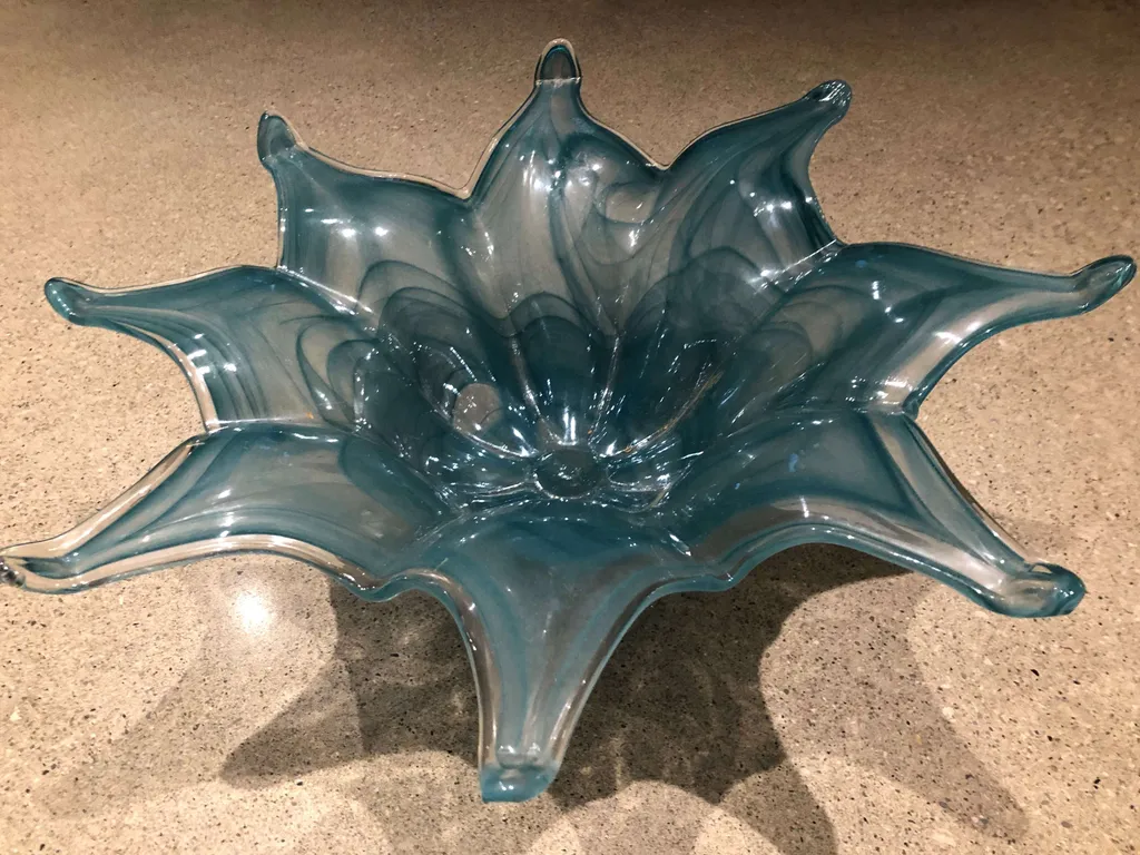 Decorative bowl photo 1