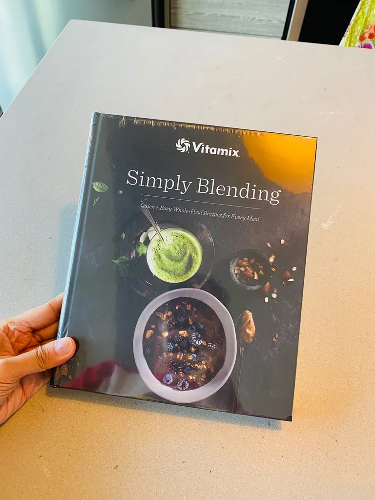 🆓 Vitamix ‘Simply Blending’ Recipe Book photo 1