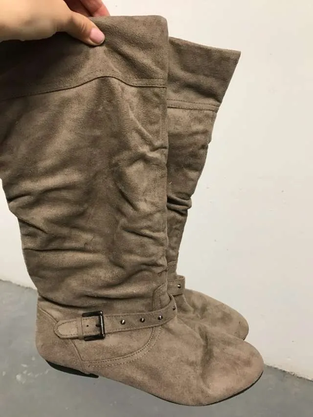Boots Size 10 photo 1