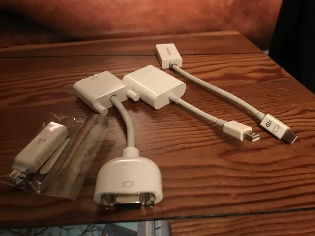 Misc. Apple Adapters/cables photo 1