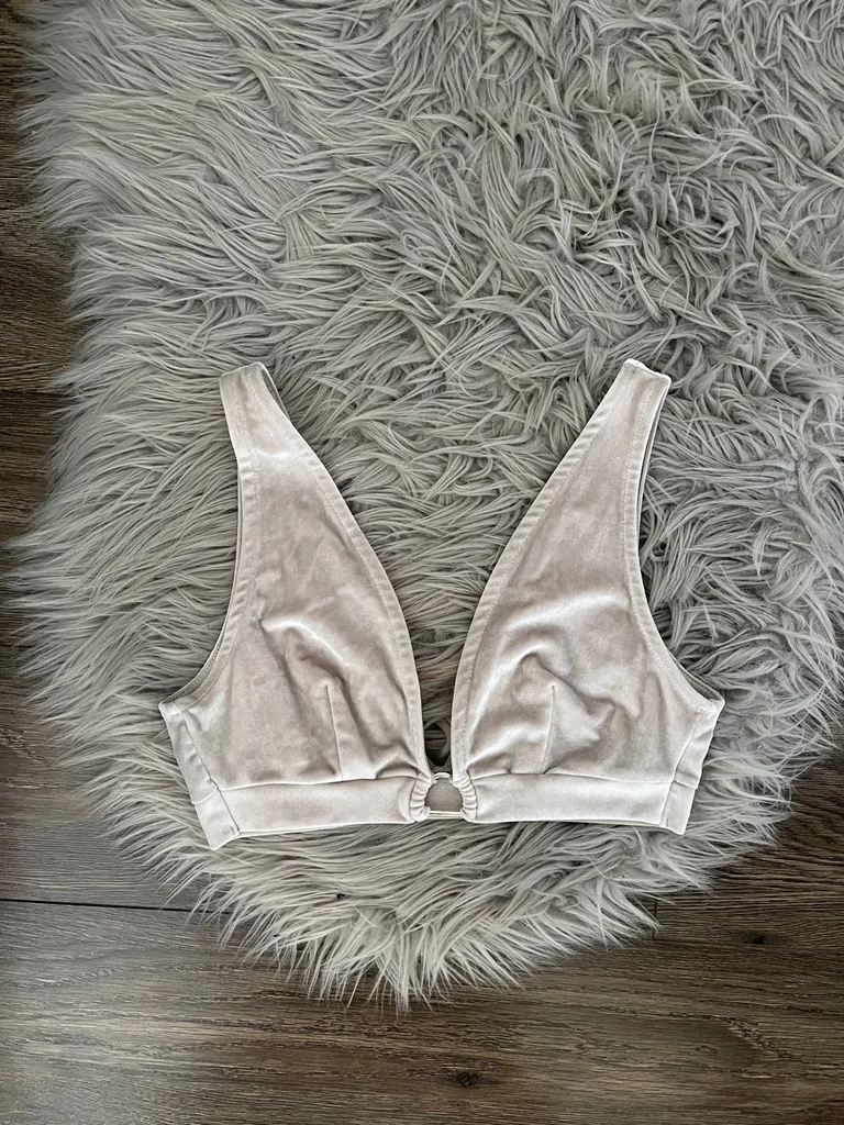 BNWOT Topshop Crop Top photo 1