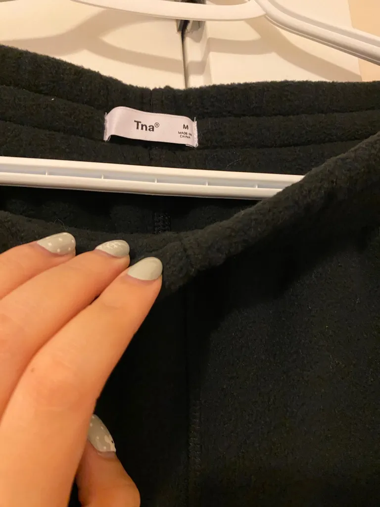 TNA Polar Sweats photo 1