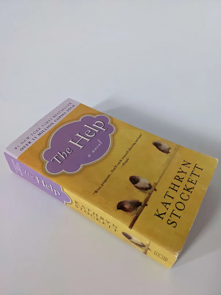 The Help by Kathryn Stockett photo 1
