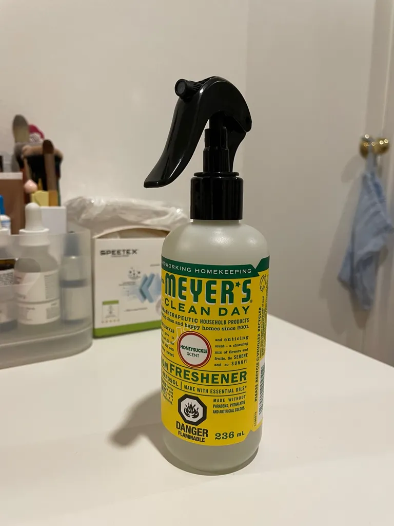 Meyers Room Freshener photo 1