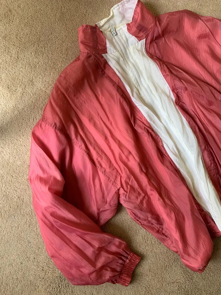 🌺 90s Windbreaker photo 1