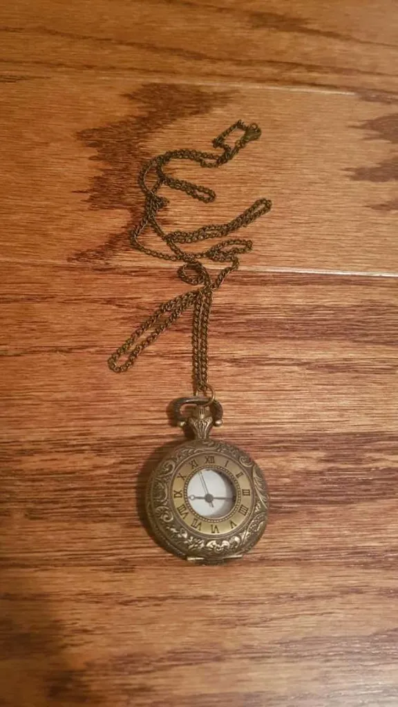 Vintage Pocket Watch Necklace photo 1