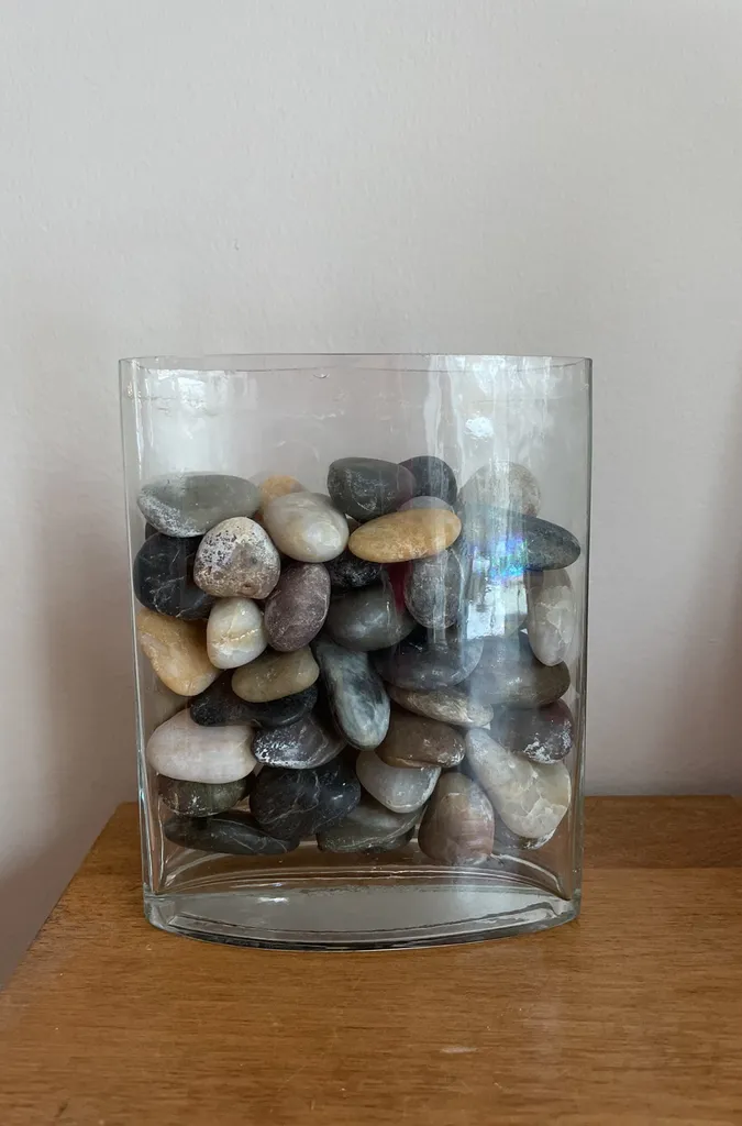 Glass Vase With Stones photo 1