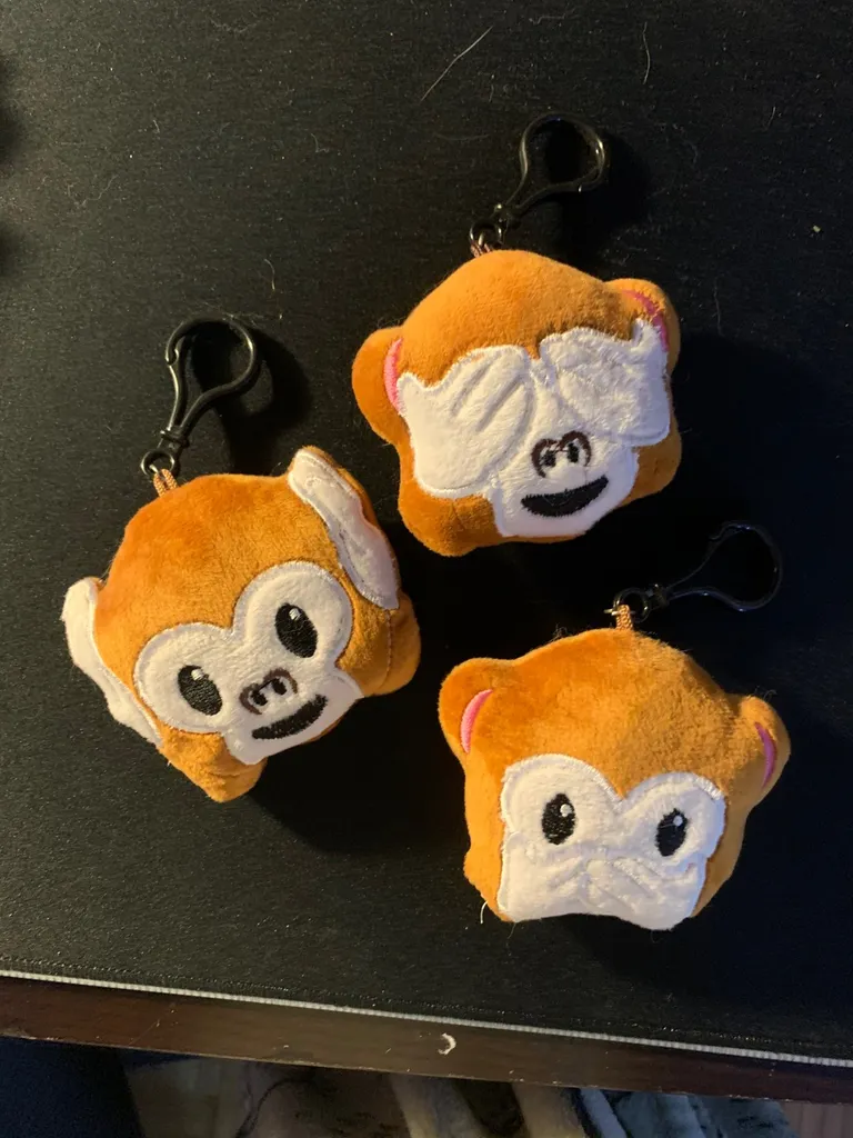 Stuffed Keychains From Rec Room photo 1