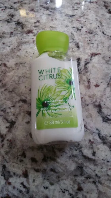 Smell Beautiful With This Body Lotion photo 1