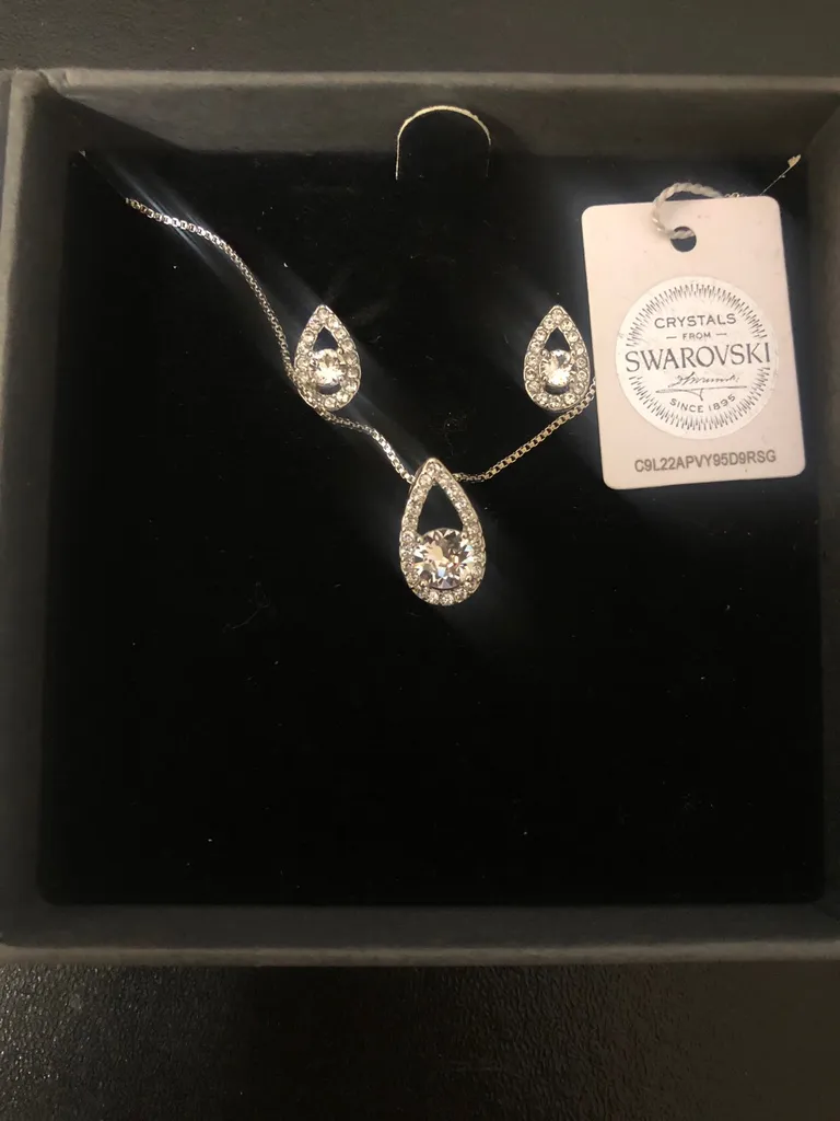 Women’s necklace photo 1