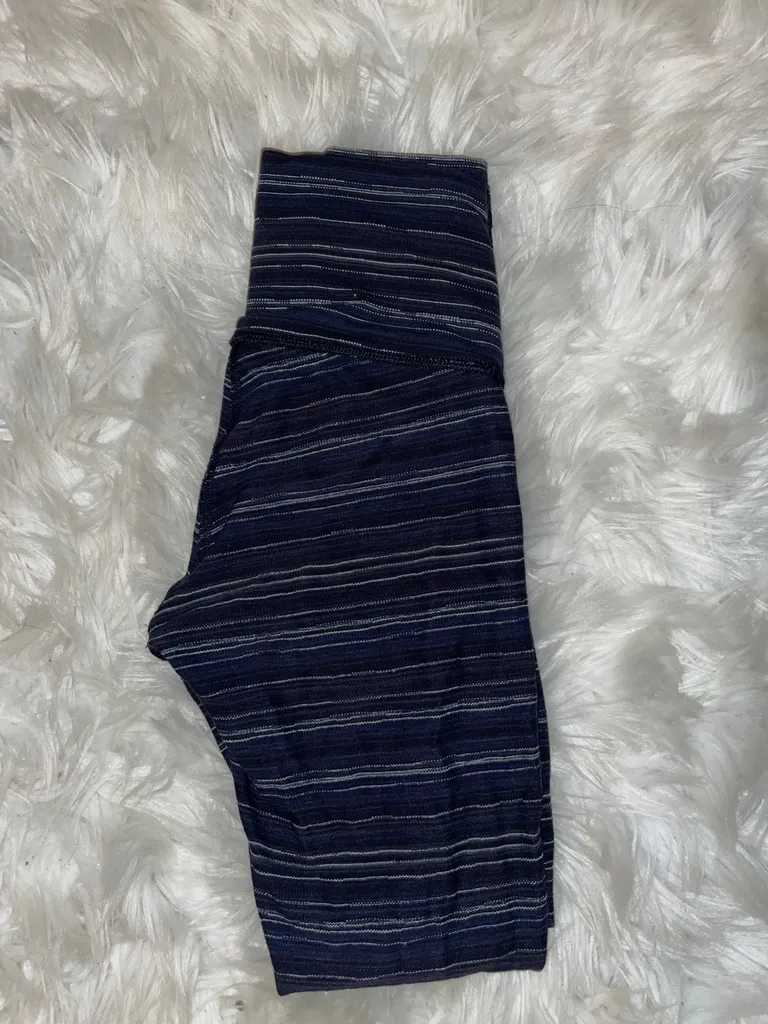 Lululemon Winder Under Leggings Size 2 photo 1