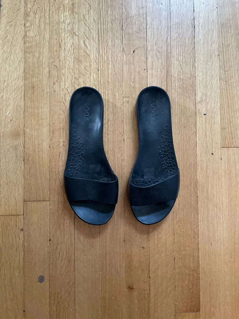 Women’s Rubber Sandals photo 1