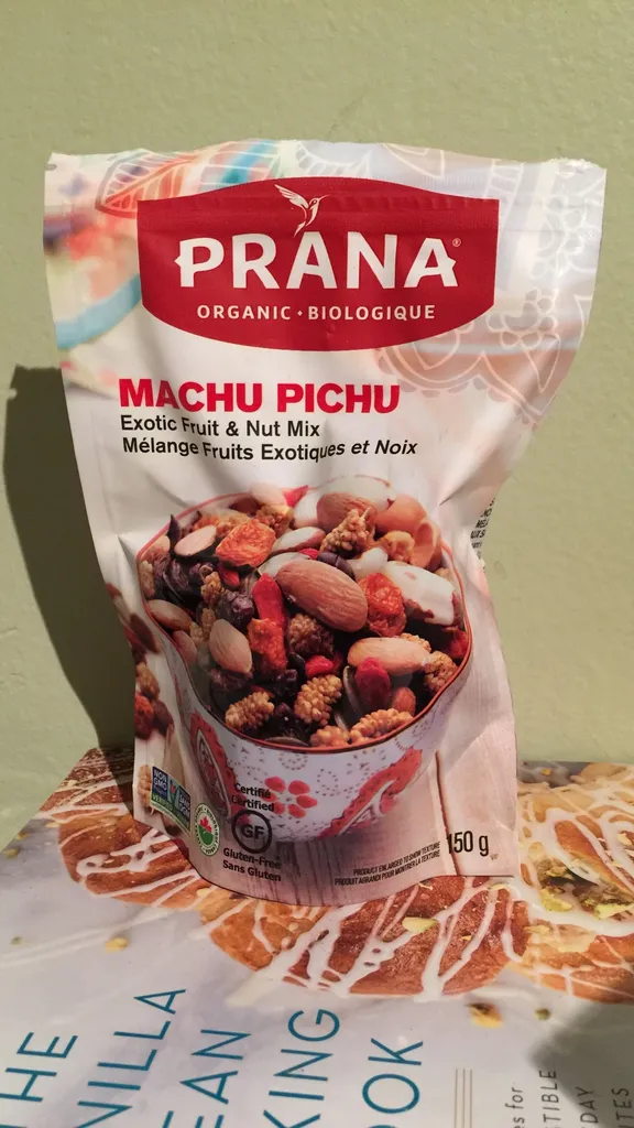 Prana Organic Nut Mix photo 1