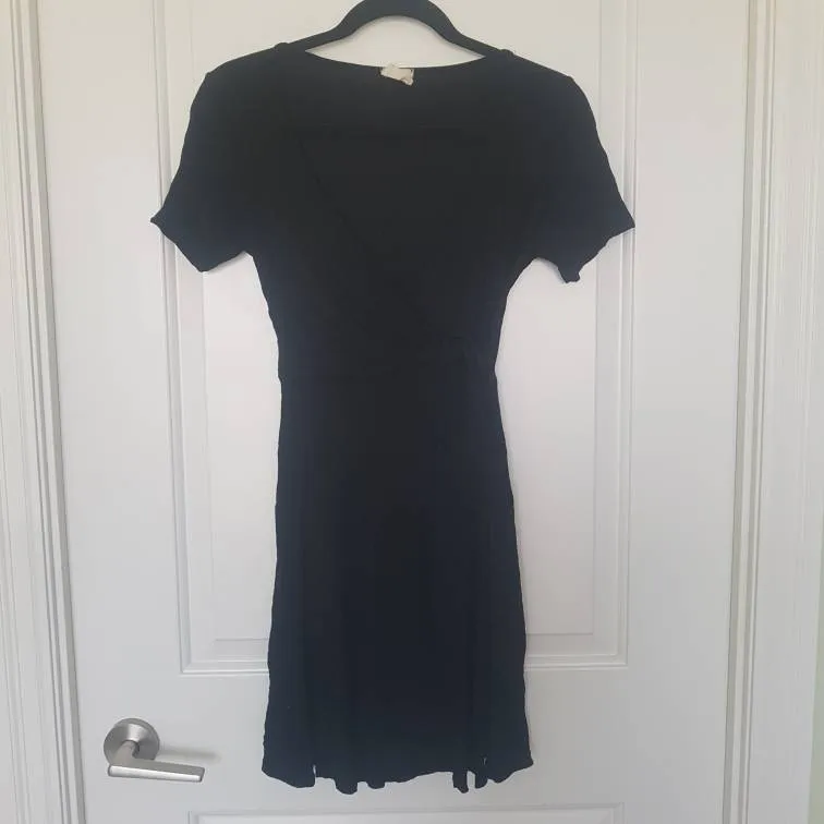 Stretchy Jersey LBD photo 1