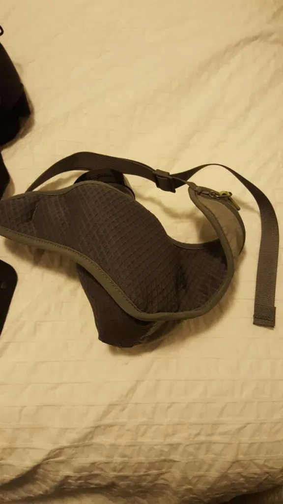 Water bottle Waistband photo 1