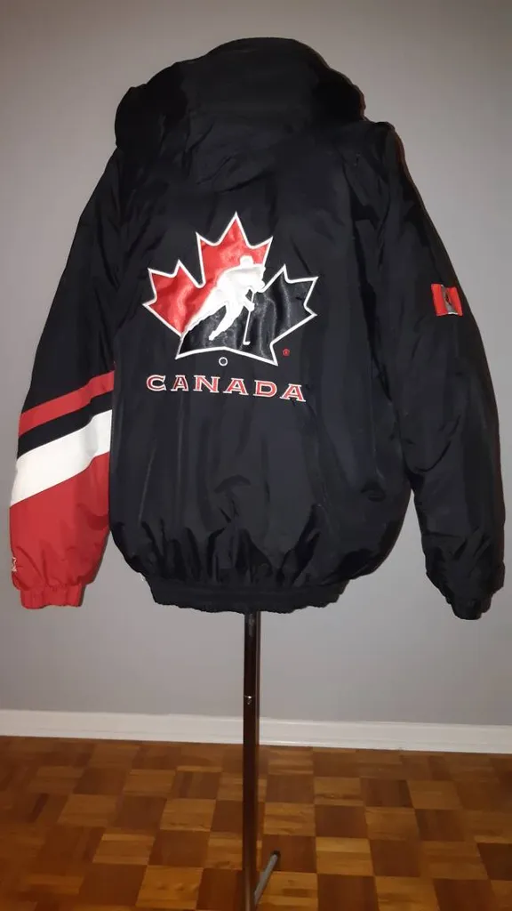 Starter Hockey Canada Jacket Size XL photo 1