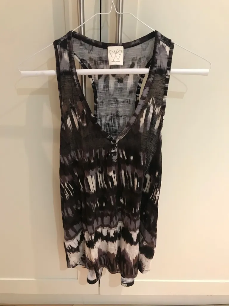 Ella Moss Sleeveless Top photo 1