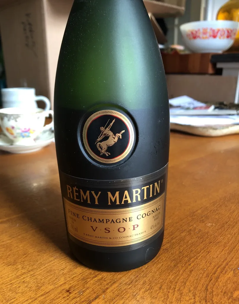 Champagne Cognac photo 1