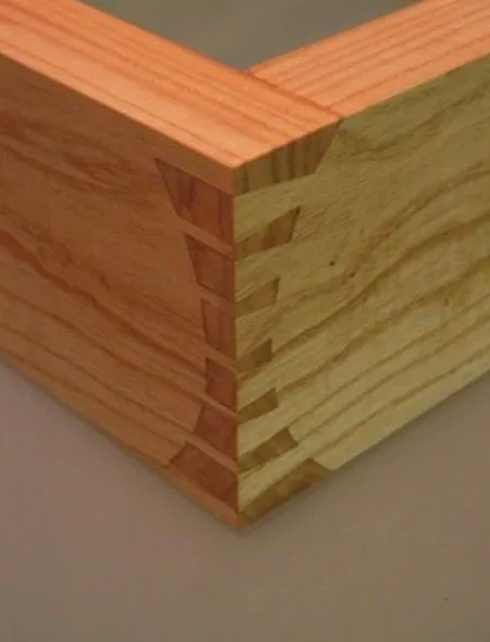 LOOKING FOR A WOODWORKER photo 1