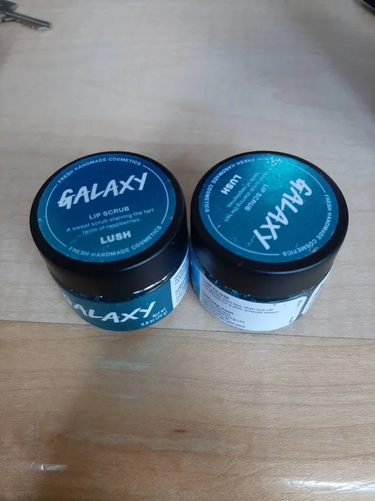 Lush Lip Scrub *Free* photo 1