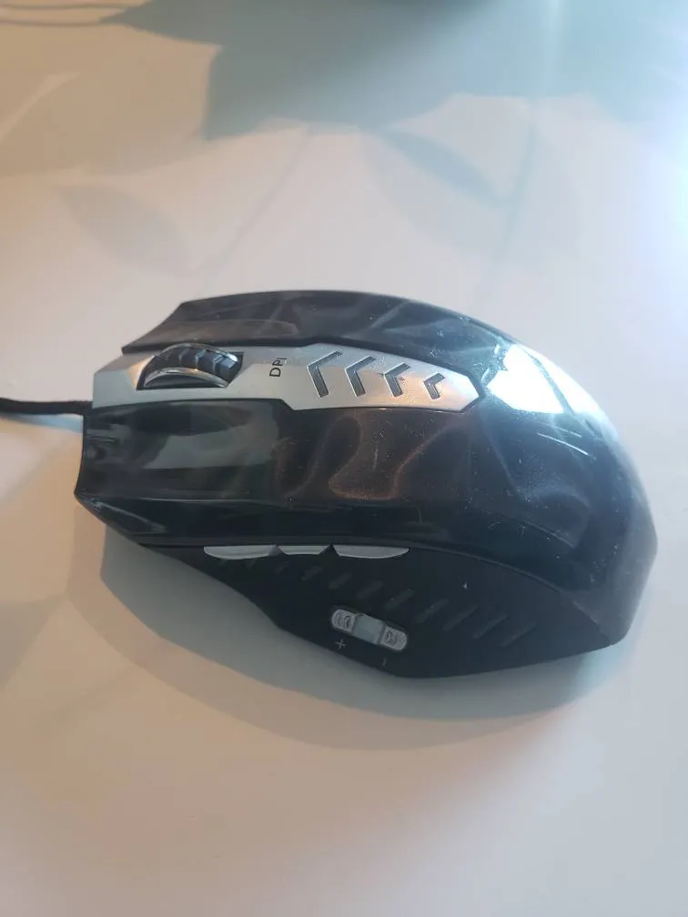 Programmable Gaming Laser Mouse photo 1