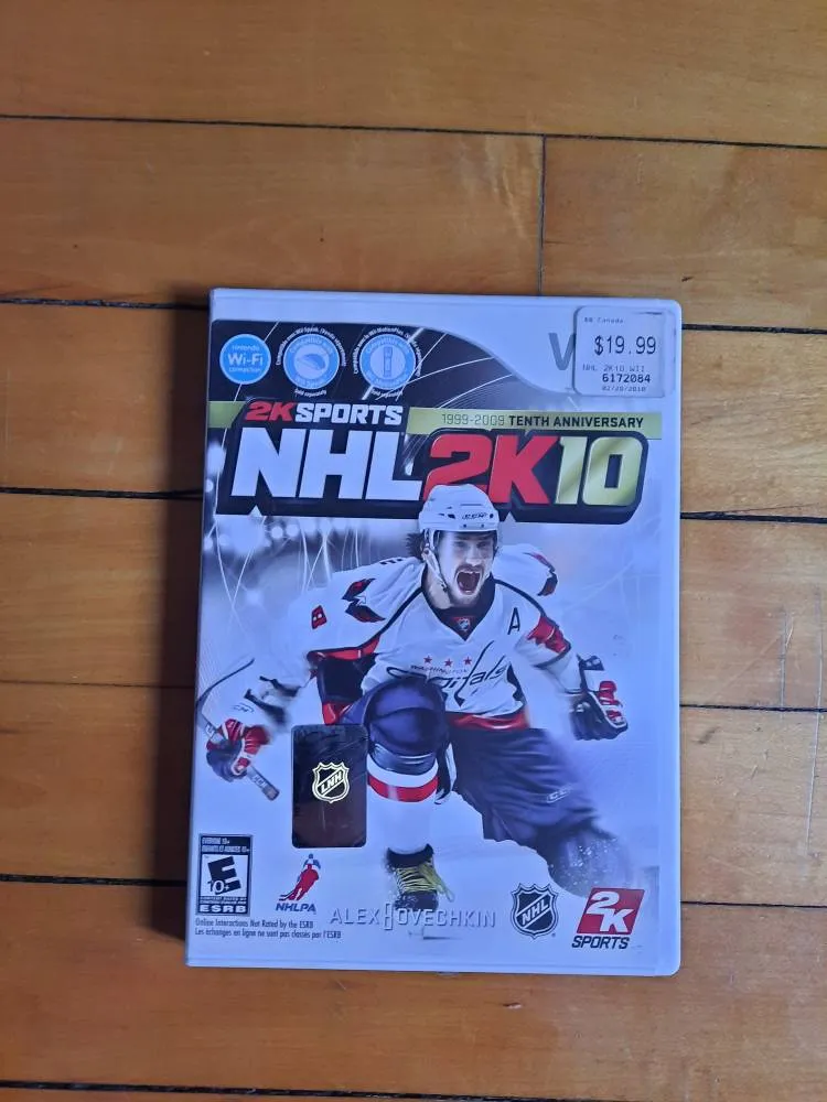 Wii Game - NHL 2K10 photo 1