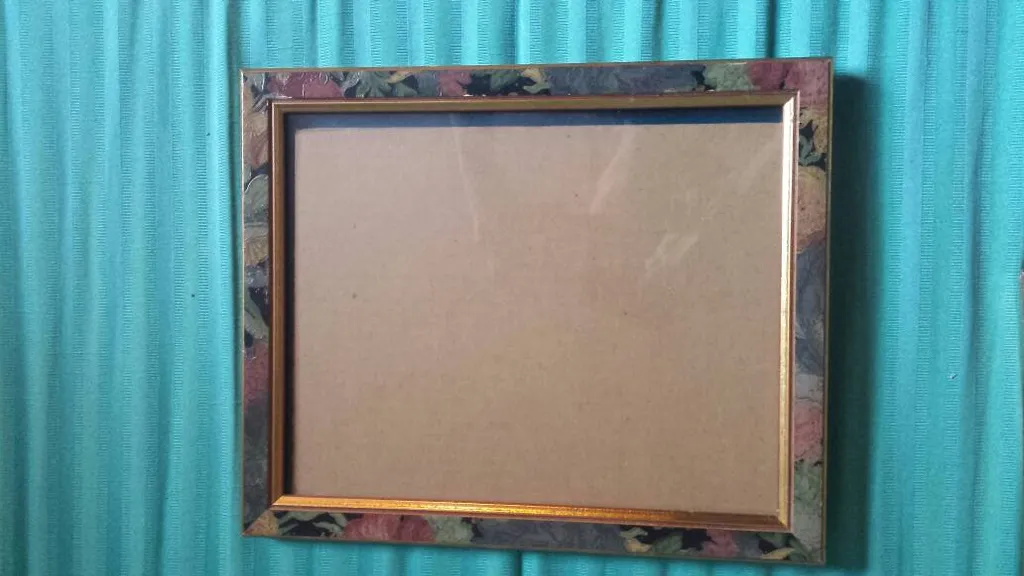 9.5x11.5inches Floral Frame photo 1