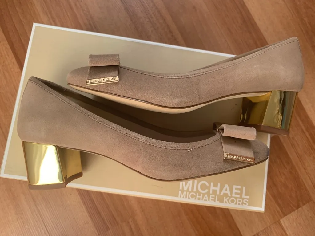 Michael Kors Beige Heels photo 1