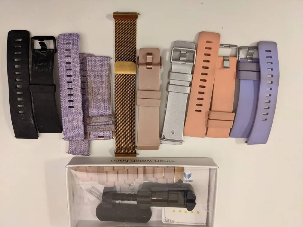 Lot 1 - Fitbit Versa Bands photo 1