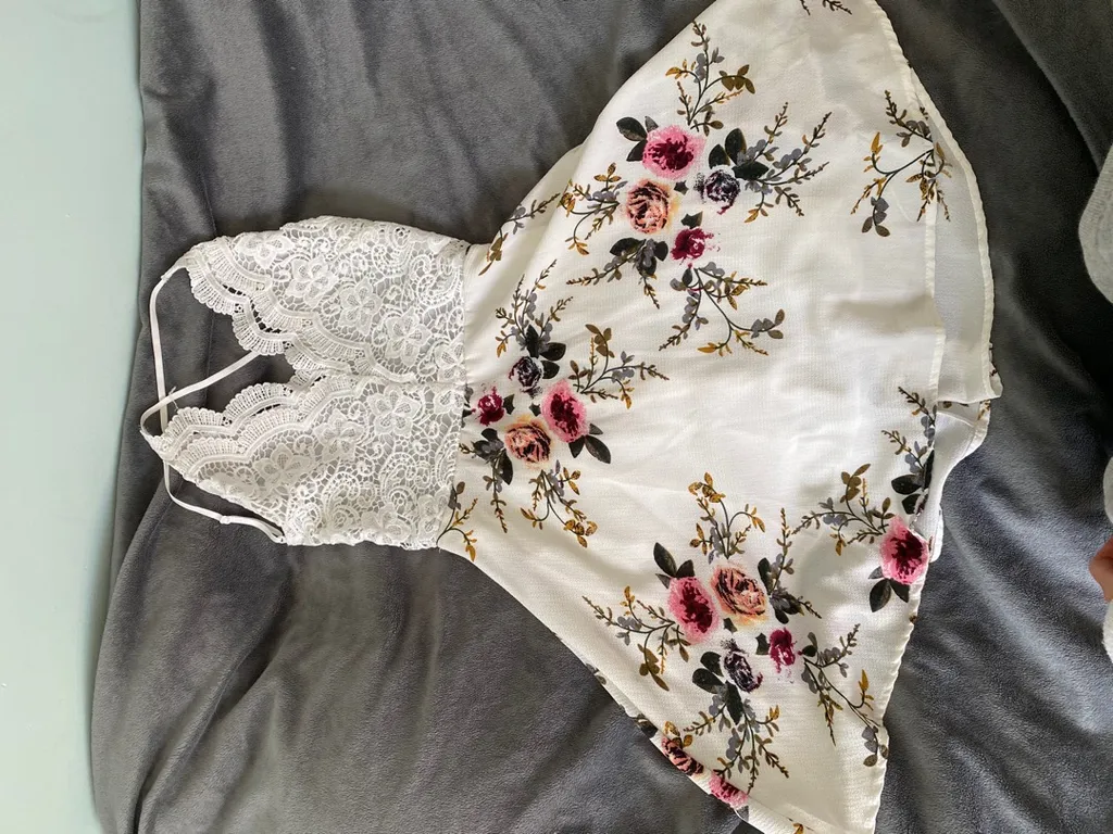 Backless Lace Floral Dress BNWOT photo 1