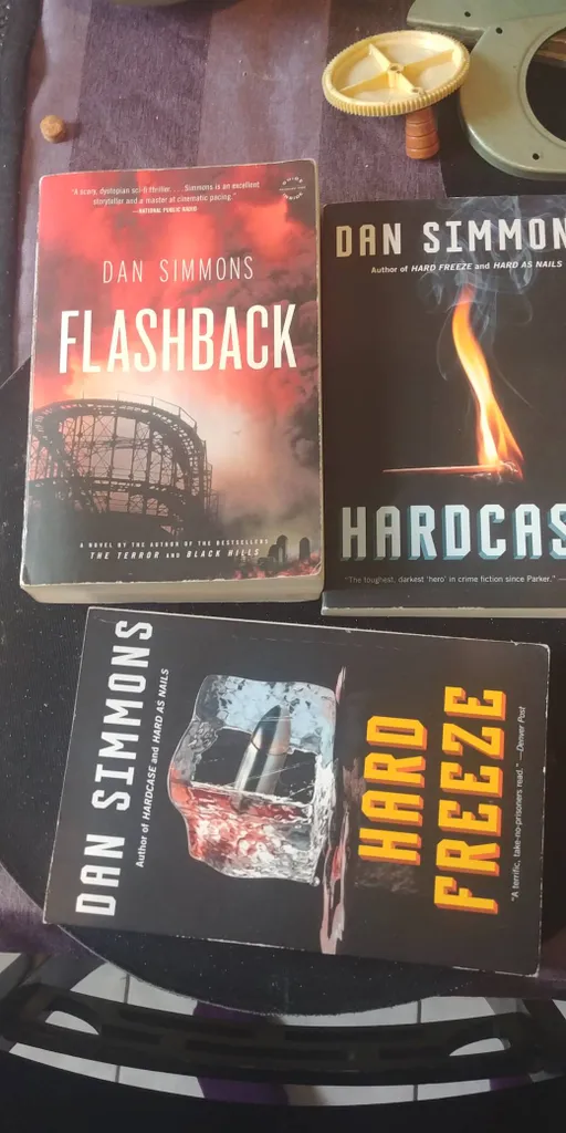 Dan Simmons books photo 1