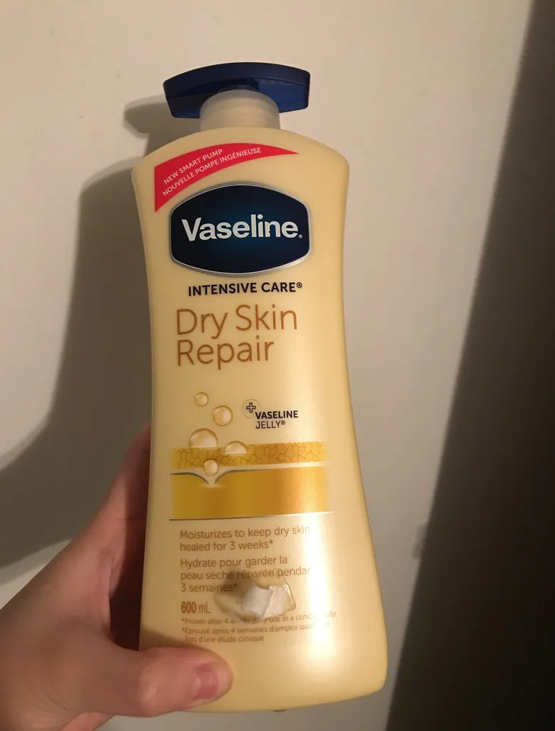 Vaseline Lotion photo 1