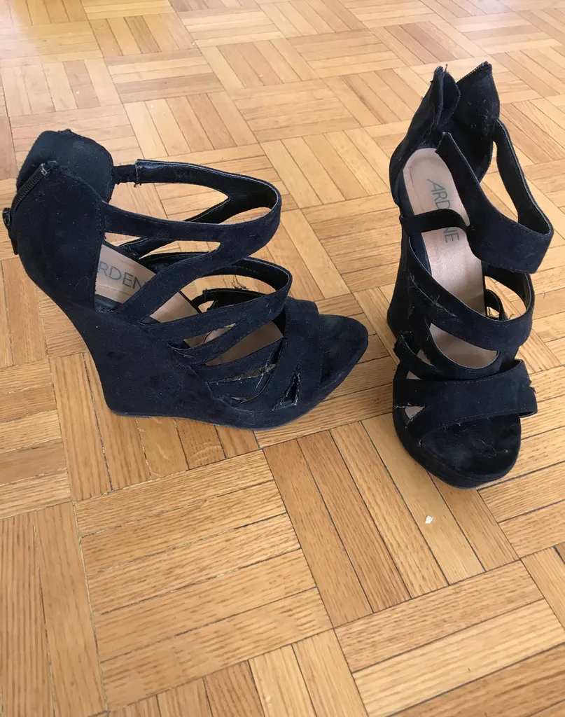 Ardene Wedges photo 1