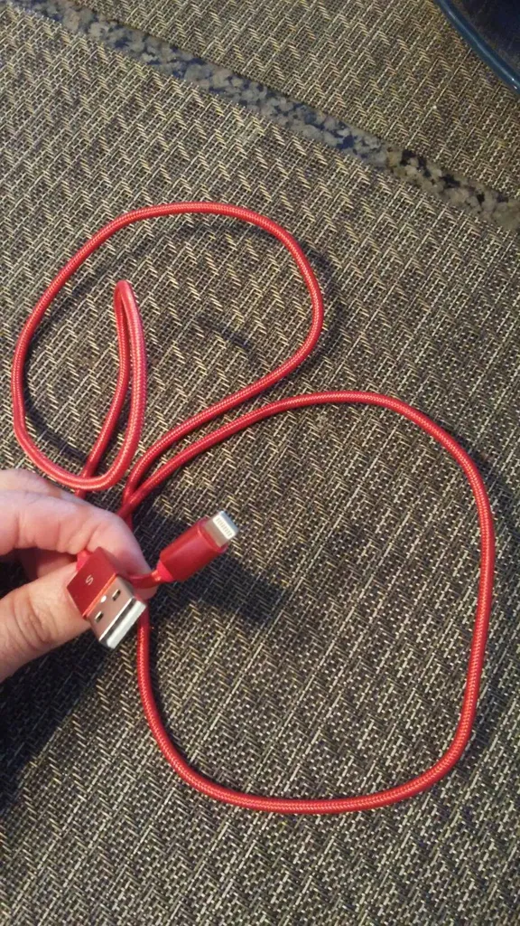 Iphone Cables photo 1