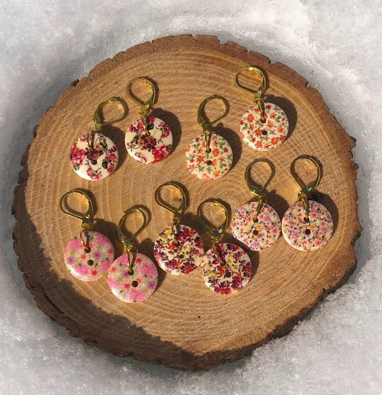 Floral Wooden Button Earrings photo 1