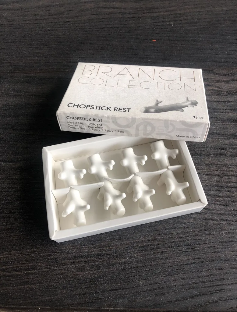 BNIB Porcelain Chopstick Rest photo 1